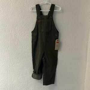 NWT Levi’s corduroy overalls